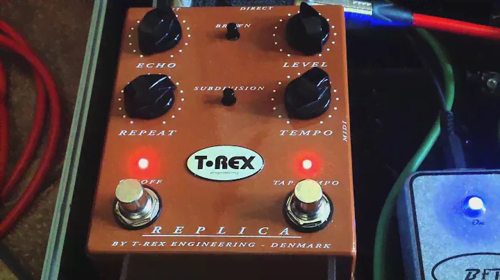 T Rex Replica Delay - Clean Sound Demo - Hiwatt, Strat, DG20