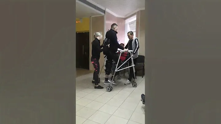 Экзоскелет Центр реабилитации инвалидов Брянск сентябрь 2019 5