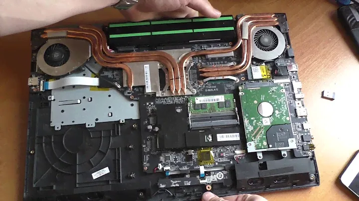 Что там под капотом!? Разбираем ноутбук MSI 7REX