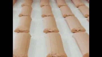 Низкокалорийный 🤤 Протеиновый батончик Chikabar, Тирамису с молочной начинкой. ❤️ dukanfood.com.ua