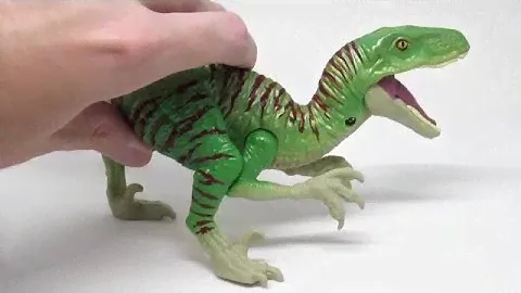 Jurassic World Dino Hybrid Raptor from Hasbro, 2016