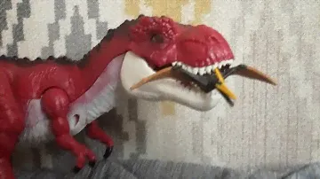 Обзор на t-rex zuro robo alive