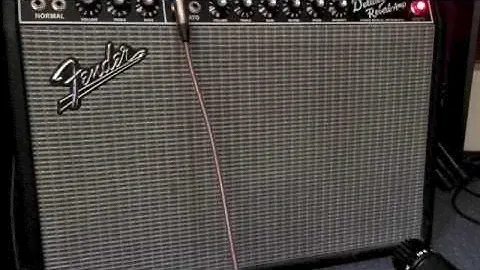 Eminence Cannabis Rex Deluxe Reverb squier JV 57 strat