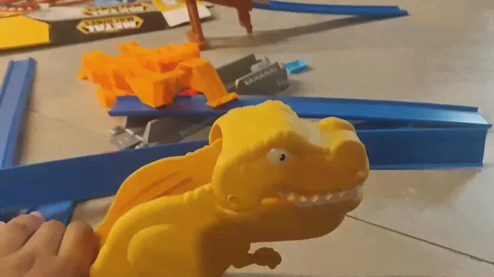 Making Metal Machines 🦖 | Hot wheels metal machines T-Rex  attack | #hotwheels