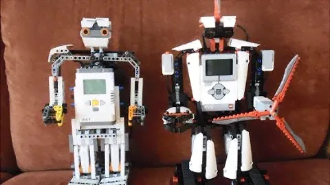 LEGO Mindstorms - Ev3rstorm VS Alpha rex