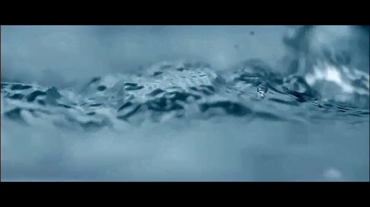 Antonio Falanga presenta KALDEWEI lo spot "vasca da bagno"