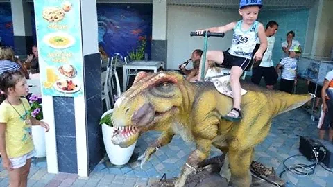 Катаемся на динозавре, Тyrannosaurus Rex, большой Тиранозавр оживает
