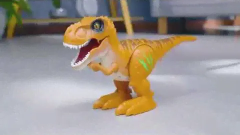 Attacking T Rex Zuru