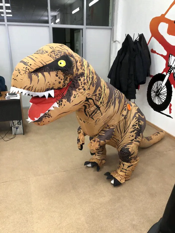 Костюм динозавра T Rex надувной-1