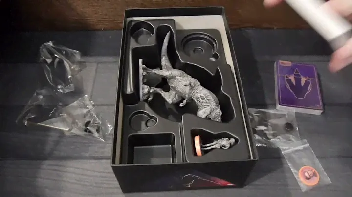 Unboxing: Unmatched: Jurassic Park: Dr. Sattler vs. T. Rex with Dr. Malcolm Mini!