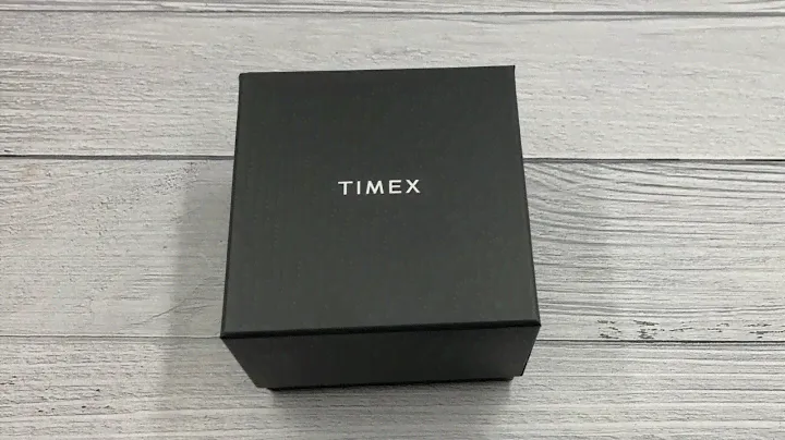 This NEW Timex Looks INCREDIBLE!